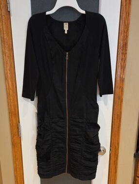 XCVI Black Zip-Front Ruched Ponte Dress/coatJacket